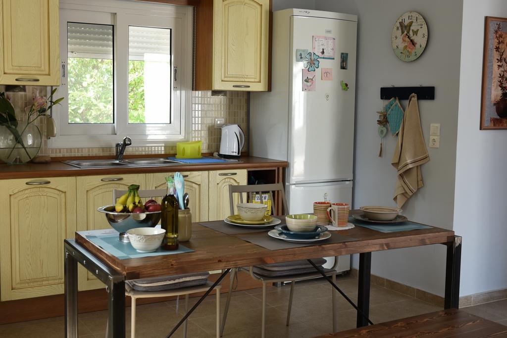 Dimitris' & Valentina'S Home Плакиас Екстериор снимка