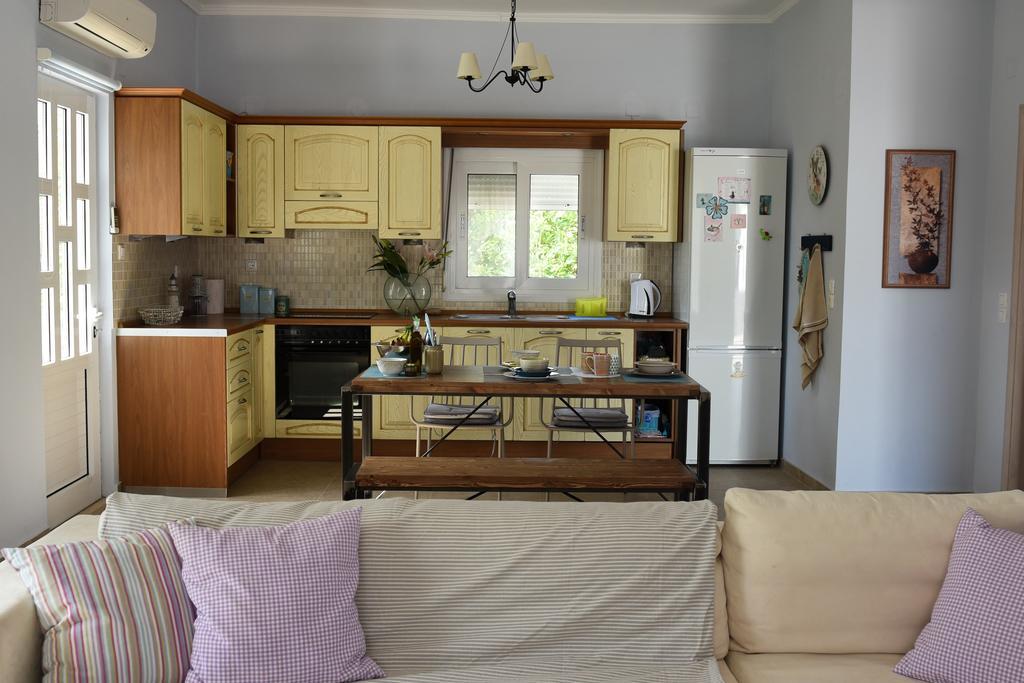 Dimitris' & Valentina'S Home Плакиас Екстериор снимка